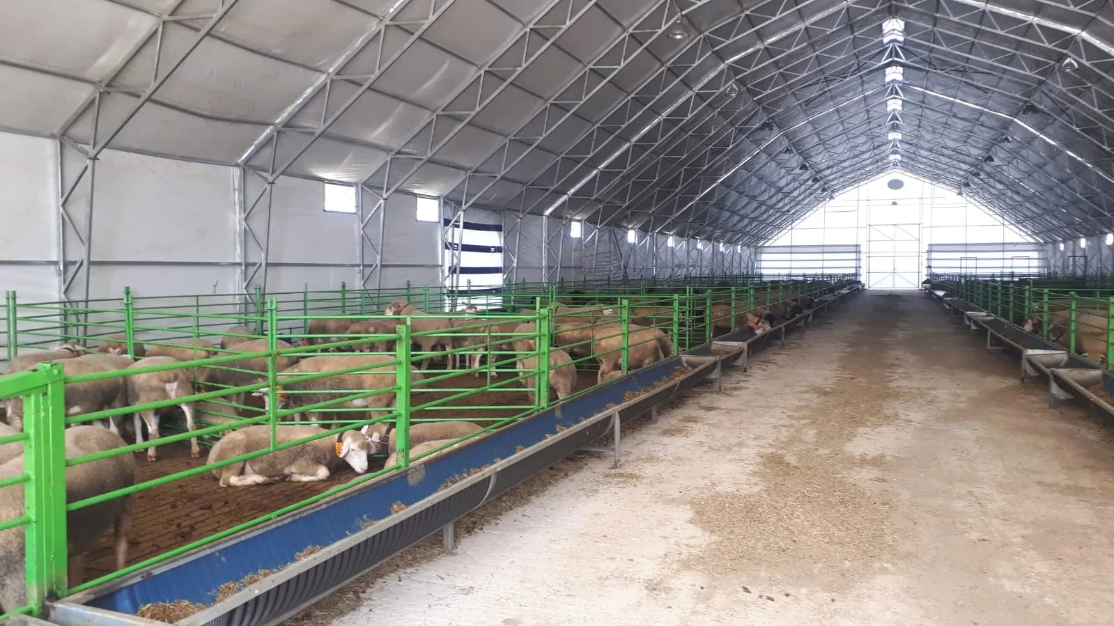 Livestock shelter
