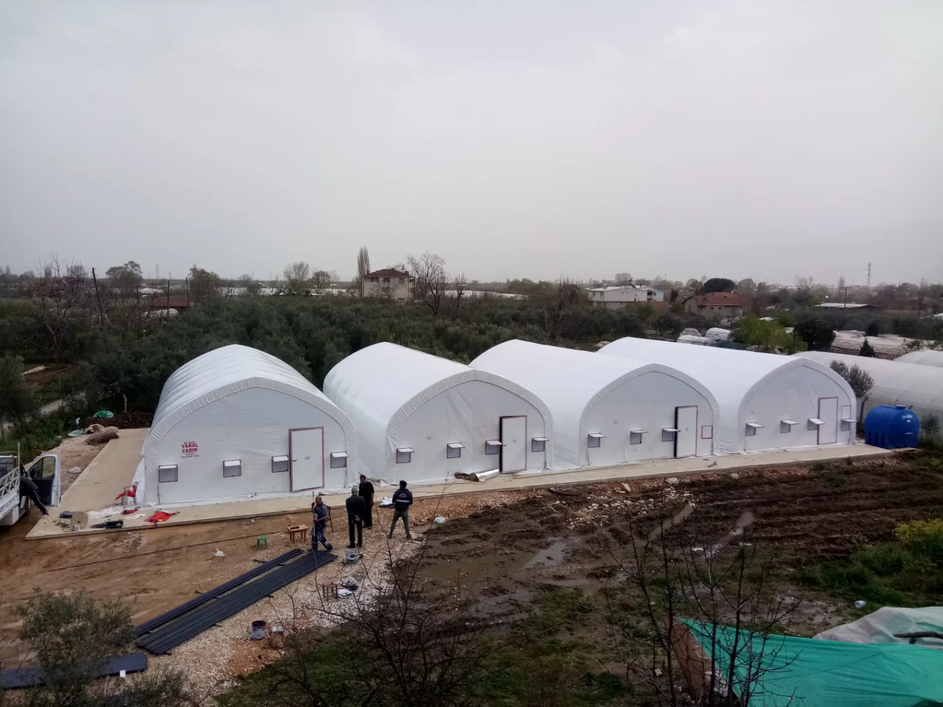 Mushroom growing tent